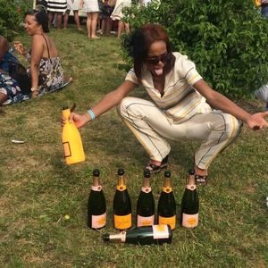 Meet your Posher, Lauren